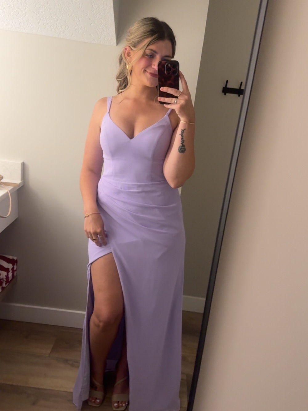 Lavender V-Neck Spaghetti Strap Evening Gown